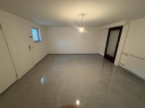 Foto - 2-Zimmer Kellerwohnung (70 m²) Sofort Verfügbar