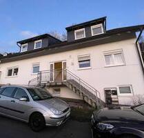 Moderne 2-Zimmer-Dachgeschosswohnung mit Balkon, Stellplatz & E - Siegen Weidenau