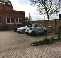 Außenstellplatz in Poppenbüttel - Hamburg Wandsbek Außenstellplatz in Poppenbüttel - Hamburg Wandsbek