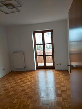 Foto - Helle 4 Zimmer Wohnung zu vermieten