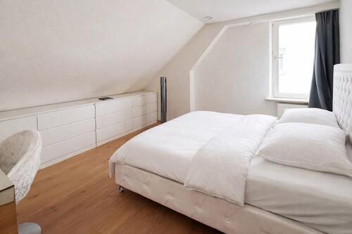 Foto - Dachgeschoßwohnung in Frankfurt am Main zur Miete