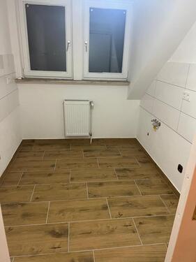 Foto - 2 Zimmer Wohnung zum vermieten kalt miete 730 Euro Umlagen 120