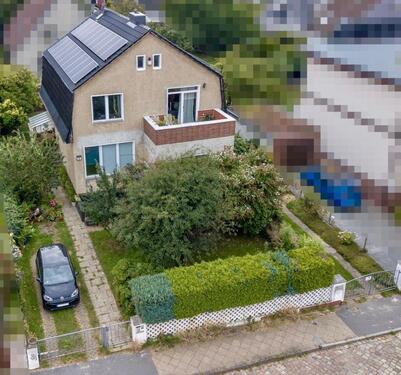 Foto - Großzügiges Einfamilienhaus in 12351, ruhige Seitenstrasse