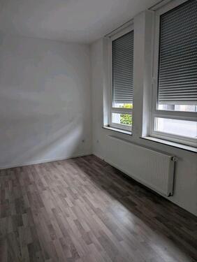 Foto - Wohnung 3 Zimmer mit Garten - 1.250,00 EUR Kaltmiete,