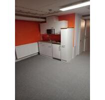 Kleine Wohnung zu vermieten - 370,00&nbsp;EUR Kaltmiete, ca.&nbsp; 46,00&nbsp;m&sup2; in Schwandorf (PLZ: 92421)