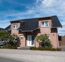 Einfamilienhaus mit Garage und 4 Schlafzimmern - Kranenburg