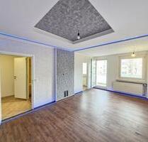 Die ganz BESONDERE 3-Zimmer-Wohnung I wir renovieren I 2. Etage! - Dresden Cotta