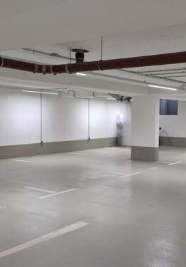 Foto - Tiefgaragen-Stellplatz zu vermieten – zentrumsnah Mönchengladbach