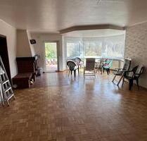 Gartenliebhaber aufgepasst! - 750,00&nbsp;EUR Kaltmiete, ca.&nbsp; 120,00&nbsp;m&sup2; in Völklingen (PLZ: 66333)