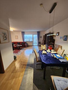 Foto - Saarbrücken - Klarenthal: Helle, ruhige 2 ZKB Wohnung mit Balkon