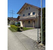 Charmantes Einfamilienhaus mit Carport, Garten und Photovoltaik - Haarbach