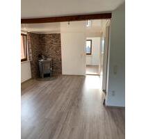 Einfamilienhaus in Leuscheid - 194.000,00&nbsp;EUR Kaufpreis, ca.&nbsp; 110,00&nbsp;m&sup2; in Windeck (PLZ: 51570)