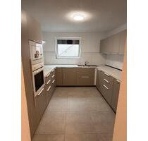 Moderne 3,5 - Zimmer - UG Wohnung - komplett renoviert - - Ehningen