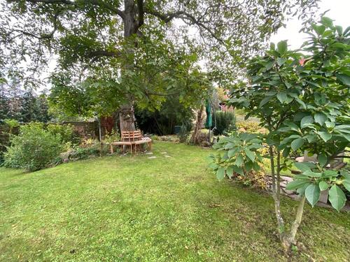 Foto - Besondere, helle 103 m² Wohlfühloase mit 2 Balkonen, Garten und Einbauküche