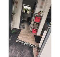 Helle 1-Zimmer-Einliegerwohnung mit Terrasse in ruhiger Lage - Geisenfeld