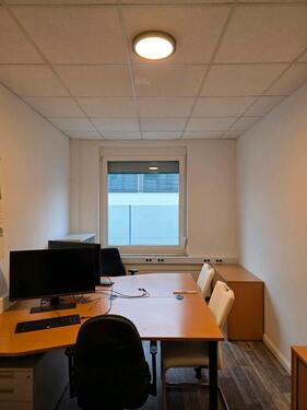 Foto - Büroraum zur Nachvermietung provisionsfrei