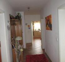 4 Zi.-Wohnung - 1.000,00&nbsp;EUR Kaltmiete, ca.&nbsp; 100,00&nbsp;m&sup2; in Röttenbach (PLZ: 91187)