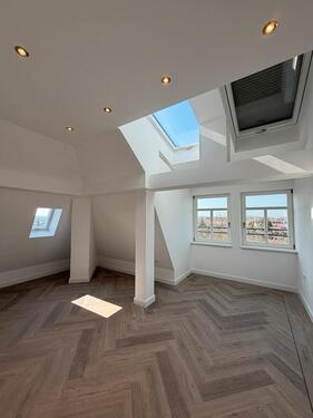 Foto - 2 Zimmer Dachgeschoßwohnung zur Miete in Schönebeck (Elbe)