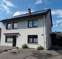 Modernisiertes 1-2 Familienhaus mit genehmigter Anbaumöglichkeit - Bad Oeynhausen