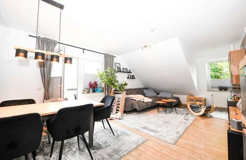 Foto - Großzügige 3,5-Zimmer Wohnung mit Balkon im Zentrum von Adendorf