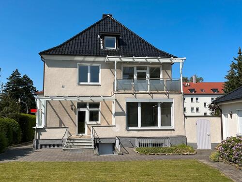 Foto - Stadtvilla - 1.650.000,00&nbsp;EUR Kaufpreis, ca.&nbsp; 250,00&nbsp;m&sup2;