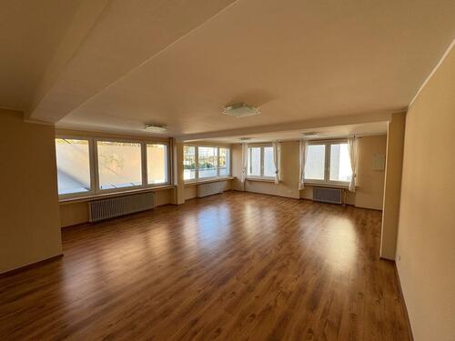 Foto - Büro, Atelier oder Lagerfläche - 550,00 EUR Kaltmiete, ca.  120,00 m²