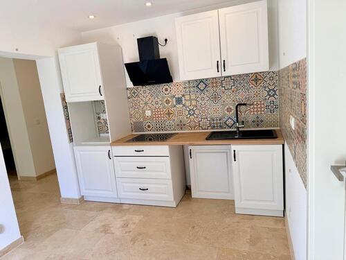 Foto - Attraktive 3-Zi-Wohnung mit großer Terrasse und Blick ins Grüne