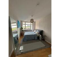 2-Zimmer-Wohnung zur Zwischenmiete mit Balkon in Berlin