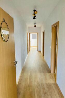 Foto - hochwertige 4-Zimmer-Wohnung MitterfelsScheibelsgrub