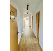 hochwertige 4-Zimmer-Wohnung MitterfelsScheibelsgrub