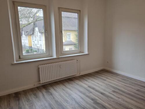 Foto - Renovierte 3-Zimmer-Wohnung im 1. Obergeschoss zu vermieten!
