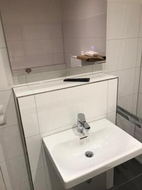 Foto - Moderne 2 Zimmer-Wohnung mit Einbauküche, Loggia & Stellplatz!