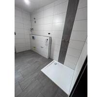 Sanierte 3 Zimmerwohnung nähe Kurpark (Küche,Loggia,Stellplatz) - Bad Rothenfelde