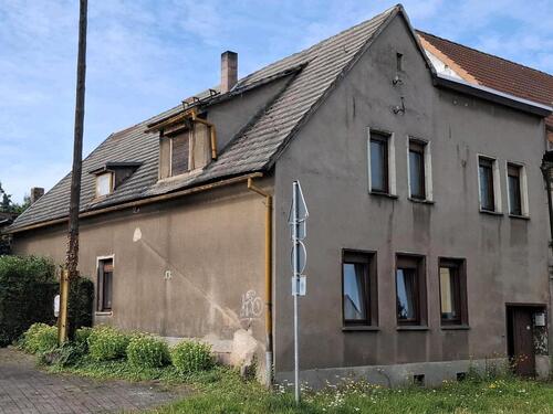 Foto - Haus zur Miete - 500,00 EUR Kaltmiete, ca.  150,00 m²