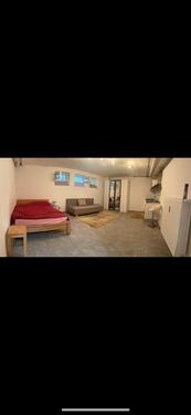 Foto - Möblierte Souterrainwohnung 1 Zimmer Wohnung