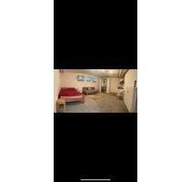 Möblierte Souterrainwohnung 1 Zimmer Wohnung - Rüsselsheim am Main