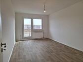 Foto - Ab 10.12.2025 Frisch renoviert 4-Zimmer mit Wannenbad und Balkon Gratis 500€ Gutschein