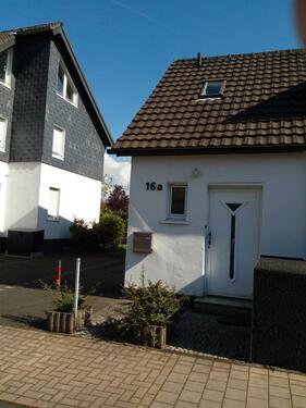 Foto - Kleines Haus möbliert auf absehbaren Gebrauch