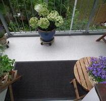 Große 3-Raum-Wohnung mit Fahrstuhl und 2 Balkonen - Chemnitz Kapellenberg