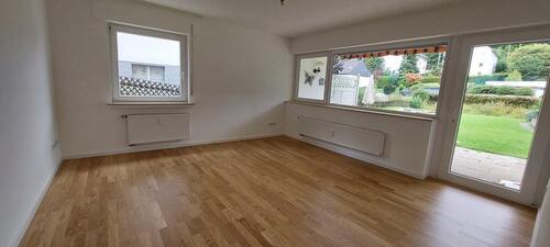 Foto - Neu renovierte 2 Zi Wohnung mit EBK und Terrasse