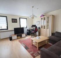 Gepflegte 2-Zimmer-Wohnung - Neustadt b. Coburg - Neustadt bei Coburg