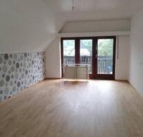 3 Zi. Wohnung in Zweibrücker Stadtteil mit Garten und Ausblick - Zweibrücken