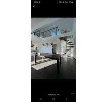 Sonnendurchflutete Maisonette-Wohnung inkl. Küche & Mobiliar - Eschweiler