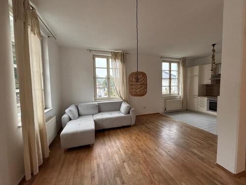 Foto - Altstadt-Charme, helle 2-Zimmmer-Wohnung, Einbauküche, Stellplatz