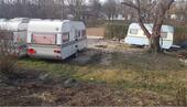 Foto - Stellplatz Parkplatz für Wohnwagen Wohnmobil Boot oder Anhänger