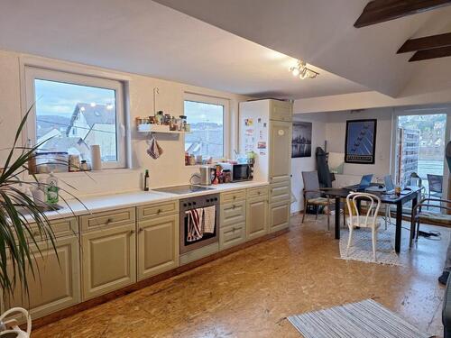 Foto - Möblierte 2-Zimmer-Wohnung am Rhein