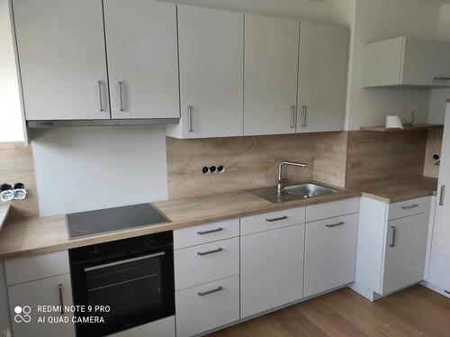 Foto - Schöne und geräumige Obergeschosswohnung zu vermieten