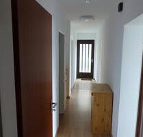 Schöne helle Einliegerwohnung - 350,00&nbsp;EUR Kaltmiete, ca.&nbsp; 50,00&nbsp;m&sup2; in Höxter (PLZ: 37671)