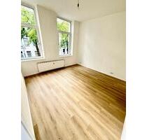 komplett renovierte 3-Zimmer Wohnung ab 01.04.26 - Krefeld