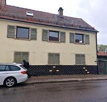 Haus mit Anliegerwohnung in guter Lage in Wörth am Rhein